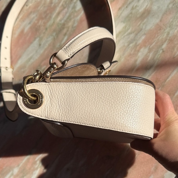 Coach EUC Off-White Leather shoulder & Crossbody Bag - Picture 7 of 16